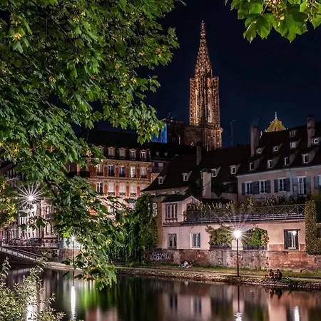 Centre-ville, Cathedrale, Petite France * Strasbourg