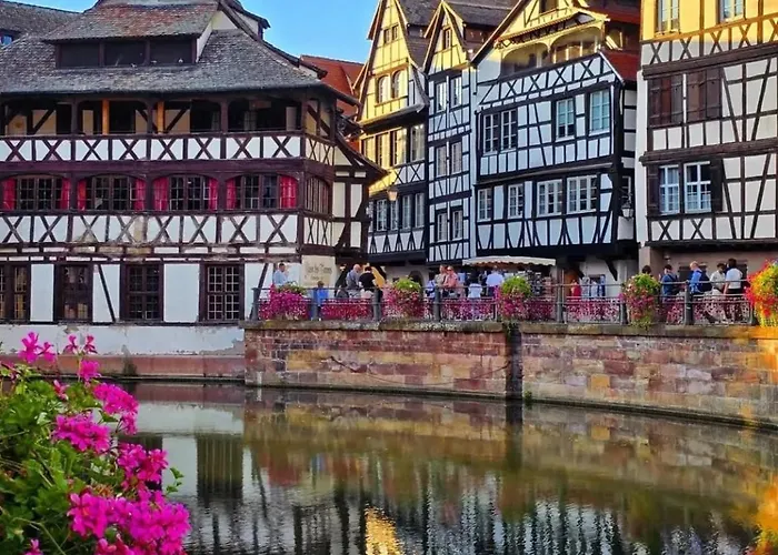 Centre-ville, Cathedrale, Petite France 아파트 *