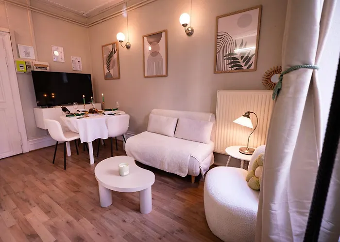 Centre-ville, Cathedrale, Petite France 아파트 *